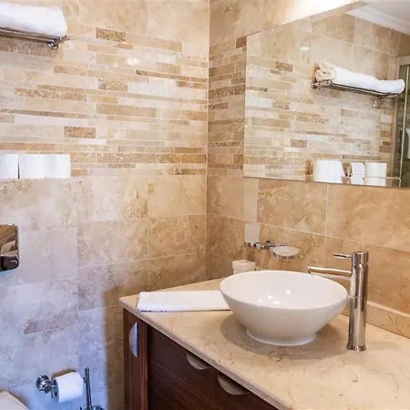 Lägenhet Goldcity Main Building 2 Bedrooms With Free Aquapark