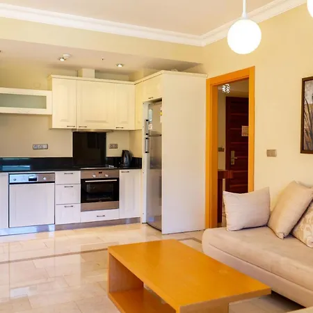 Goldcity Main Building 2 Bedrooms With Free Aquapark Διαμέρισμα