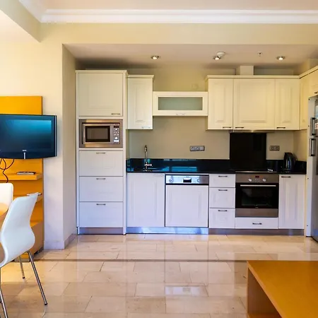 Goldcity Main Building 2 Bedrooms With Free Aquapark Daire *